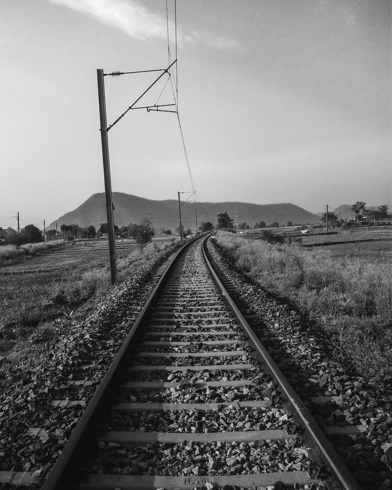 Jobber vs Housecall Pro - Contractor Software Comparison